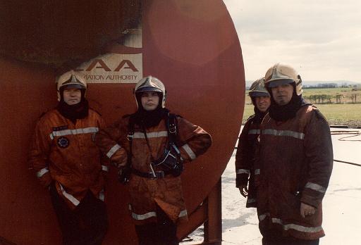 1995-04 OSC Teesside-instucteurs .jpg